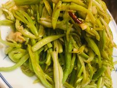 芸豆炒蚬仔肉-以前的小酒馆(中山广场店)