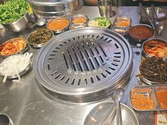 -哈哈碳都·牛肋条无限自助烤肉(宝龙店)