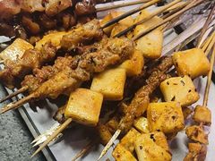 -路边边.炒菜烧烤.音乐餐厅(良乡长虹店)