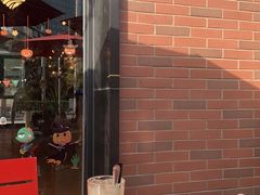 -拉亚汉堡经典餐厅(商城路店)