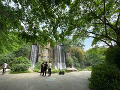 -峨眉山报国寺