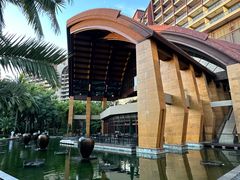 -三亚湾海居铂尔曼度假酒店