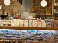 -猫的天空之城概念书店(景德镇陶溪川店)