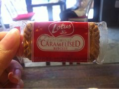 iphone_upload_pic-MIKAKU(万达广场上海宝山店)