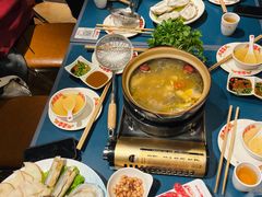 -邹开喜·小海鲜醉鸡煲·潮汕鲜切牛肉店(襄阳北路店)