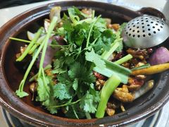 -胡须佬鸡煲四季火锅(龙珠大道店)