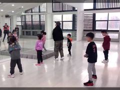 -西安小天鹅艺术团(曲江Alice店)