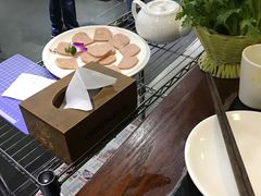 -重庆德庄火锅(体育中心店)