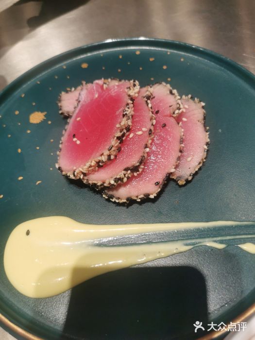 猛古里烤肉自助(荟聚中心店)嫩烤金枪鱼图片