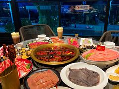 -长嘉·河图火锅(长嘉汇江景旗舰店)
