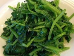 清炒豌豆尖-峨嵋酒家(地安门店)