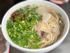 -陇上全荟兰州传统牛肉面(延吉路店)
