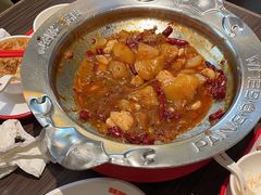 -胖哥俩肉蟹煲(湖滨银泰in77店)