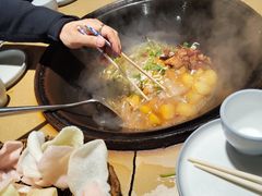 -万里闯关东铁锅炖菜馆(高新旗舰店)