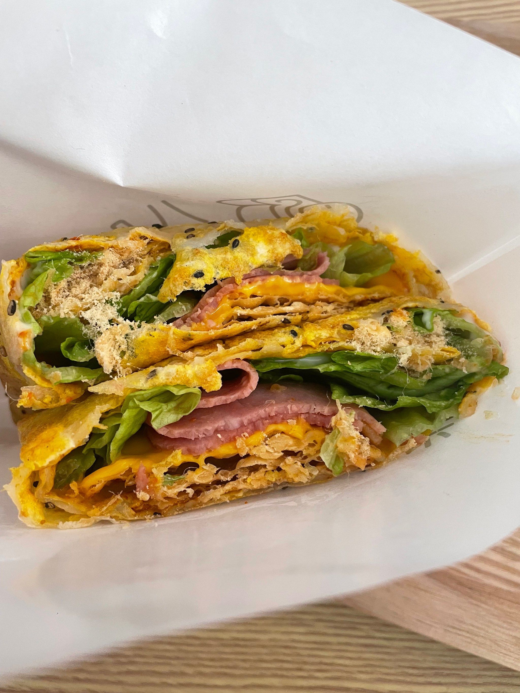 煎饼加咖啡的组合