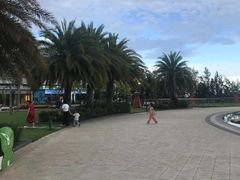 -亚龙湾中心广场