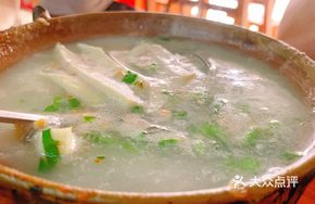 Zhongshan Crisp Fish Rice Porridge