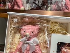 -Laderach 莱德拉(上海环贸iapm店)