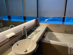 -上海龙之梦万丽酒店