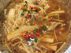 花甲粉-瑞杰烧烤店·24小时营业(山东路店)