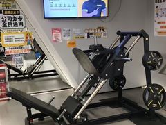 -超鹿运动(达信大厦店)