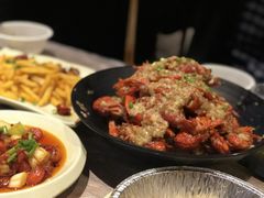 -巴厘龙虾·榜首油焖大虾(音乐学院·沿江酒馆店)