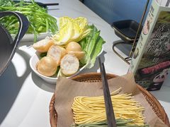 -新辣道鱼火锅(龙旗广场店)