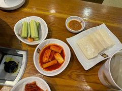 -喇喇排骨火锅·传统韩式脊骨汤(望京西园总店)