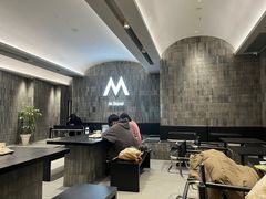 -M Stand(杭州萧山万象汇店)