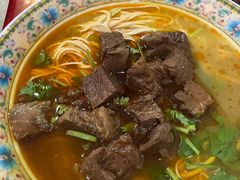 -金杨拉面王小吃面馆·牛三宝面·红烧牛肉粉