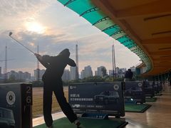 -广州冠景高尔夫练习场