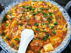 -乐山食古香跷脚牛肉