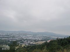 -灵岩山风景区