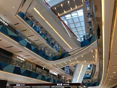 -宝龙城(杭州滨江店)