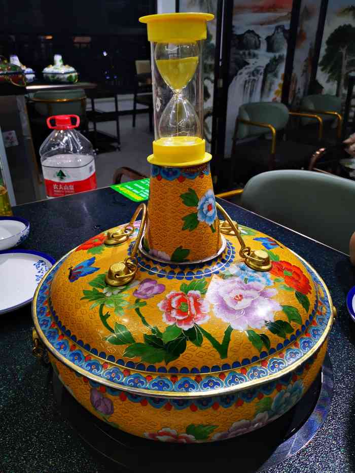 苏鲁锭冰煮羊(太奥广场店)-"也是看了大众点评的推荐来拔草的,羊肉的