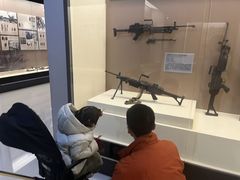-轻武器博物馆