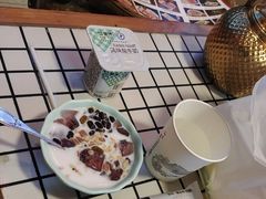 收藏打卡赠酸奶-山悦里 山野·鲜火锅(罗斯福广场店)
