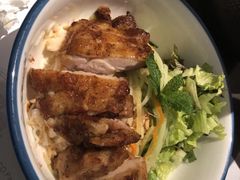 -美奈小馆·越南料理(中航城君尚购物中心店)