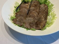 -海派美食·家宴海鲜青岛菜·石锅鲽鱼头(东方城店)