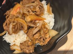 -滋味满屋美食坊(上海街店)