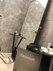 -TONI&GUY