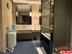 -广州天河希尔顿酒店