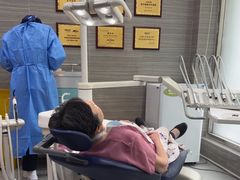 -上海仁爱医院口腔科 · 种植