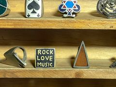 -席娜卡琳火车铁道夜市