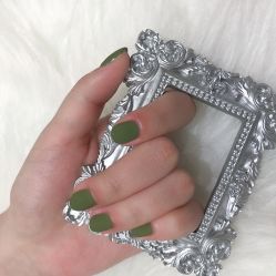 -吉吉靓甲美睫