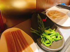 贡菜-巴奴毛肚火锅(悠唐购物中心店)