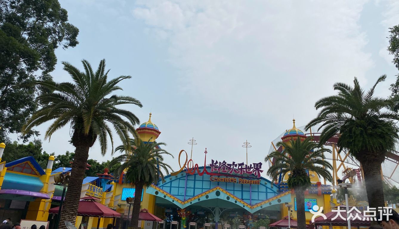 这次展出实在太忙了 小ROCK的朋友都约不到我