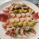 🎉峰鼎会私宴，商务宴请的绝佳选择！🍽️