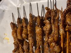 -三个大叔烤羊肉串·歌手驻唱·碳烤鲜肉(西三旗店)