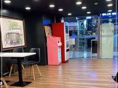 -全家便利店(虹桥路四店)